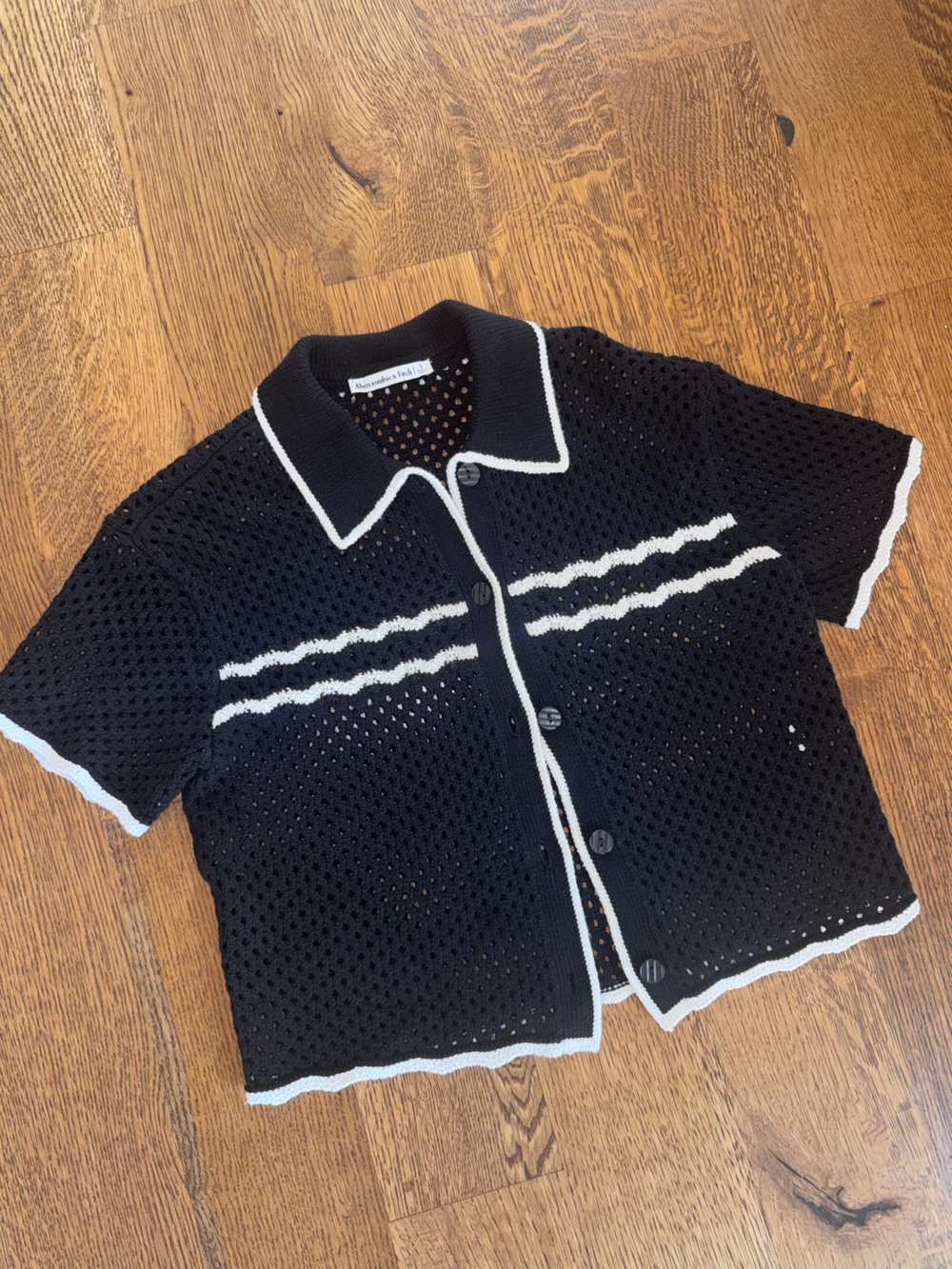 Abercrombie Black Knit Short-Sleeve Cardigan with White Trim, size small